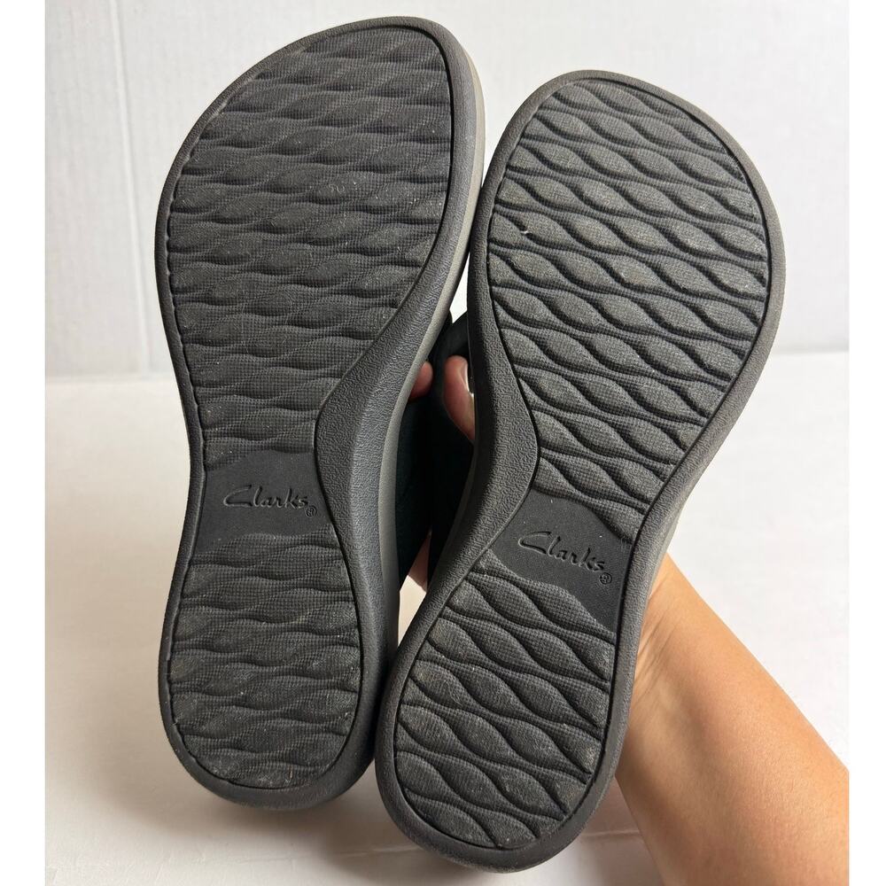 Clarks Cloudsteppers Arla Kaylie Thong Sandals Black 11M - Picture 9 of 9